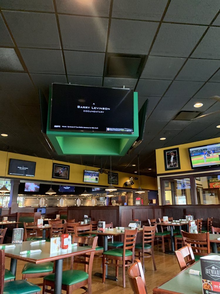 Interior of The Greene Turtle - Burtonsville