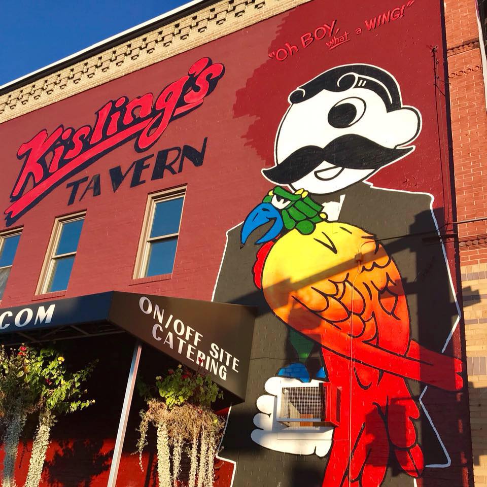 Exterior of Kisling's Tavern, mural