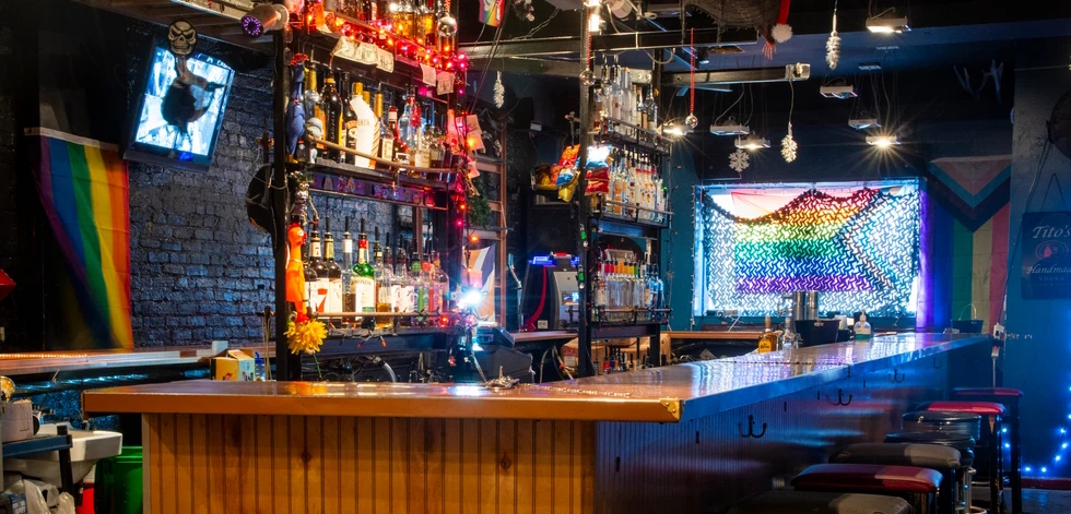 interior of leon's of baltimore, bar area